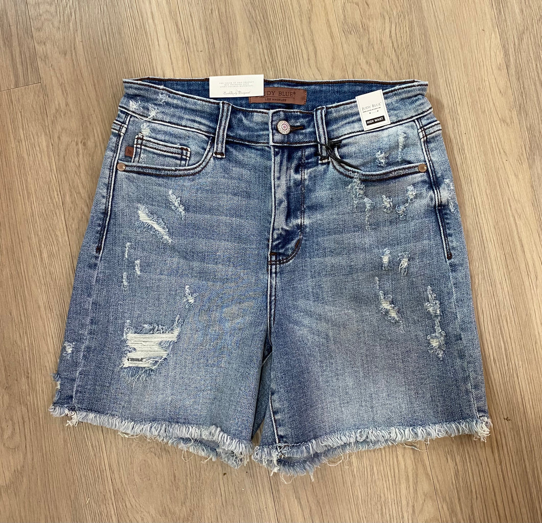 JUDY BLUE HIGH-WAIST LIGHT DISTRESSING SHORT