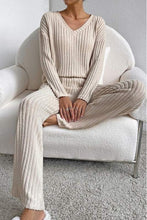 Load image into Gallery viewer, RIBBED KNIT V NECK SLOUCHY TWO PIECE OUTFIT
