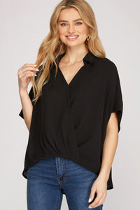 BLACK CRISS CROSS TOP