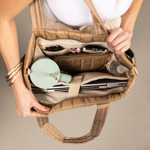 Load image into Gallery viewer, QUILTED PUFFY TOTE BAG
