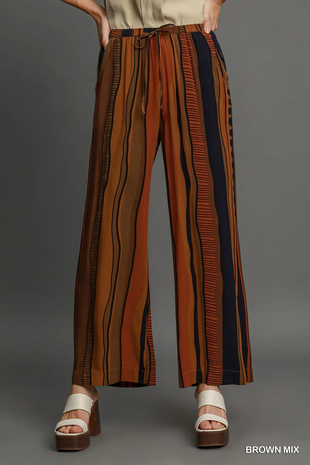 WIDE LEG ABSTRACT PRINT PANTS