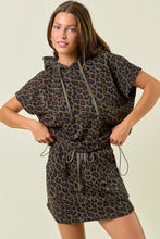 Load image into Gallery viewer, LEOPARD TERRY SHIRT TAIL HEM MINI SKIRT W/ TIE TRIM

