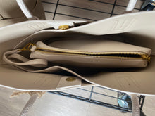 Load image into Gallery viewer, V SHAPED LEATHER HANDBAG
