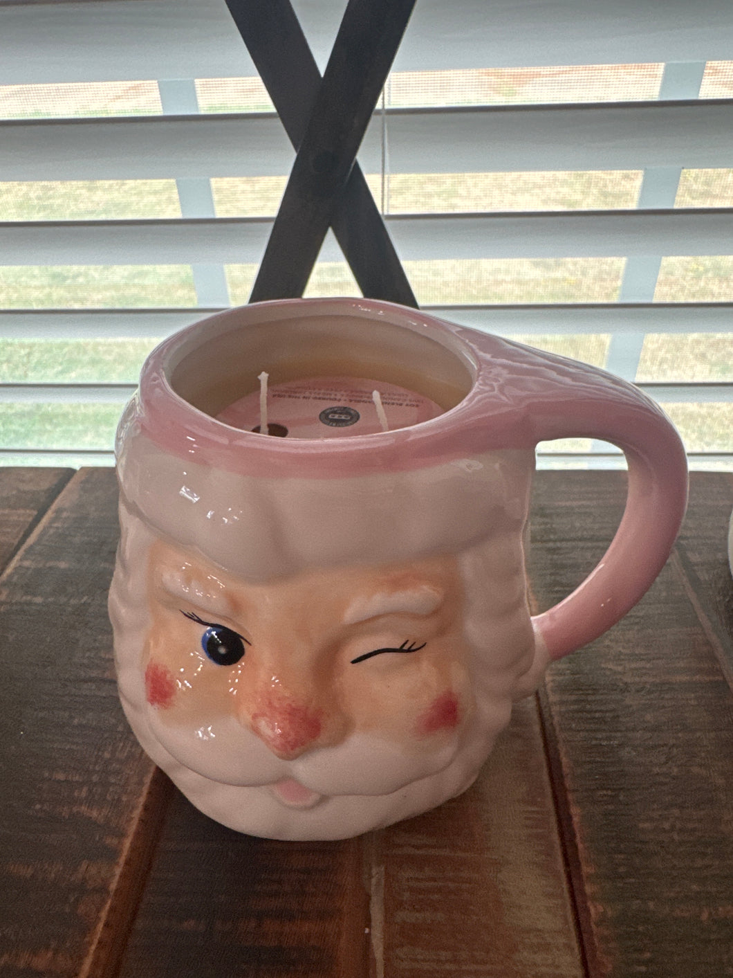 SWEET GRACE SANTA CANDLE