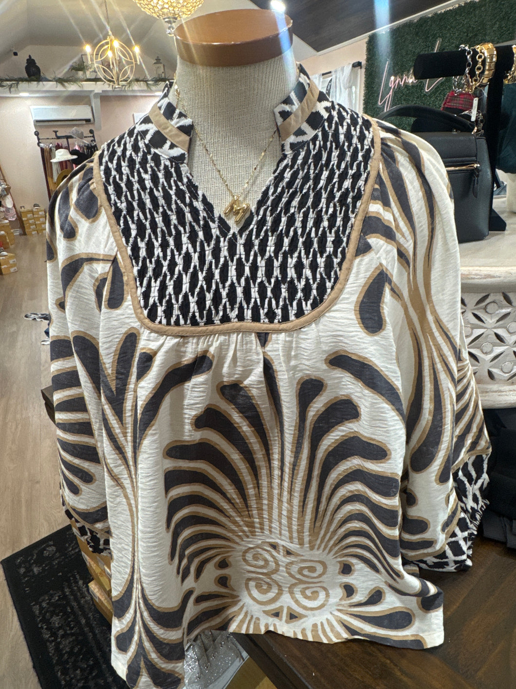 UMGEE MIX PRINT SMOCKED YOKE TOP