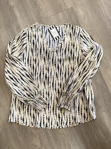 POLKA DOT PRINT V-NECK TOP W CUFF SLEEVE