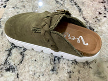 Load image into Gallery viewer, VERY G CALI OLIVE CLOG
