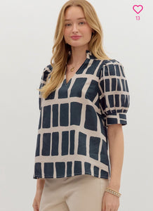 CREAM AND NAVY V NECK BUBBLE SLEEVE TOP